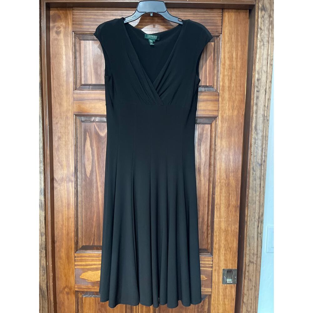 Lauren Ralph Lauren black cocktail dress size 6